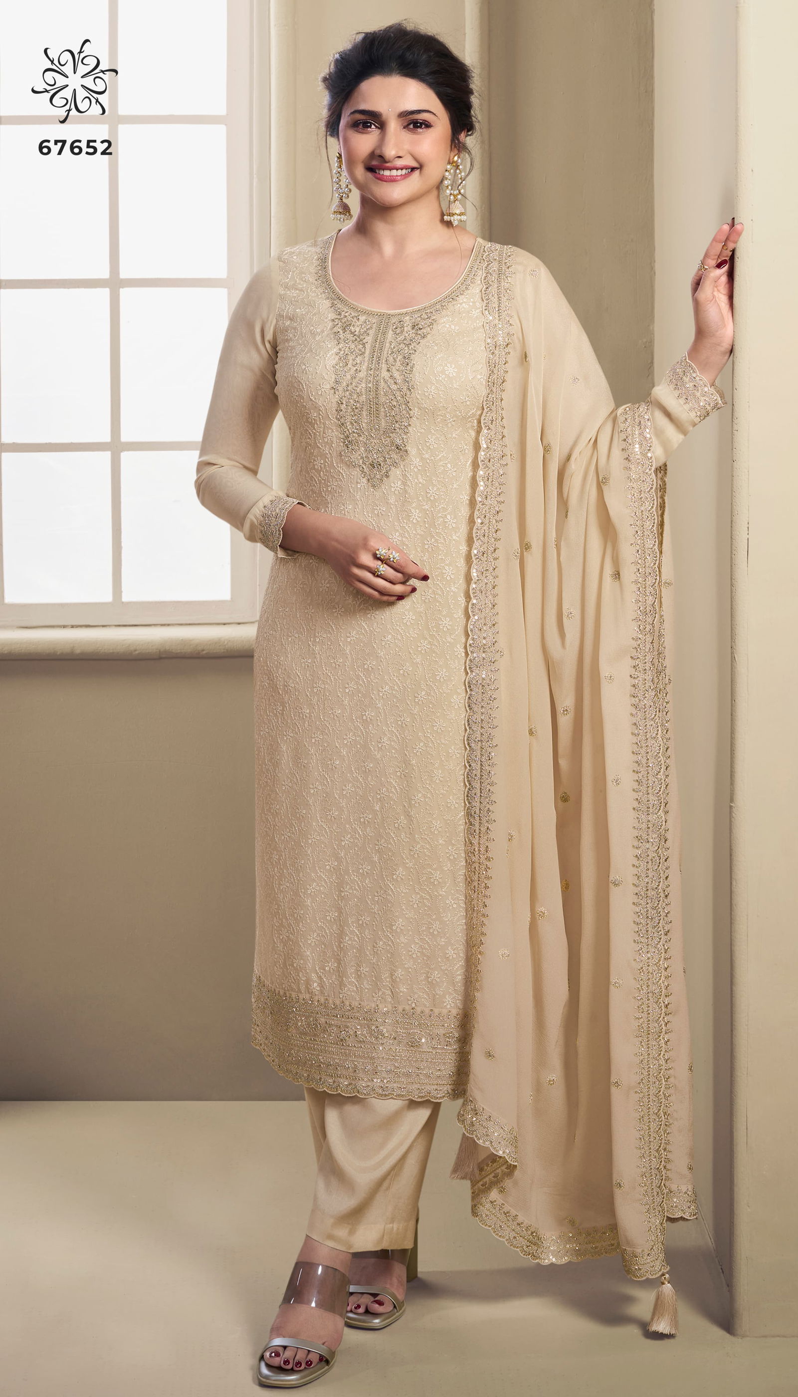 Saroj By Vinay Kuleesh Organza Designer Salwar Suits Wholesale Price In Surat
